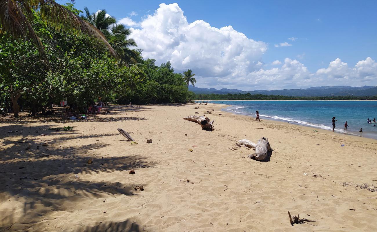 Foto de Playa Bergantin con arena brillante superficie