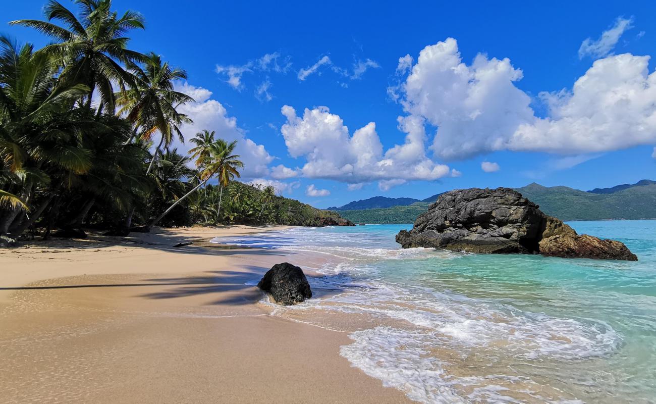 Foto de Playa de Breman con brillante arena fina superficie