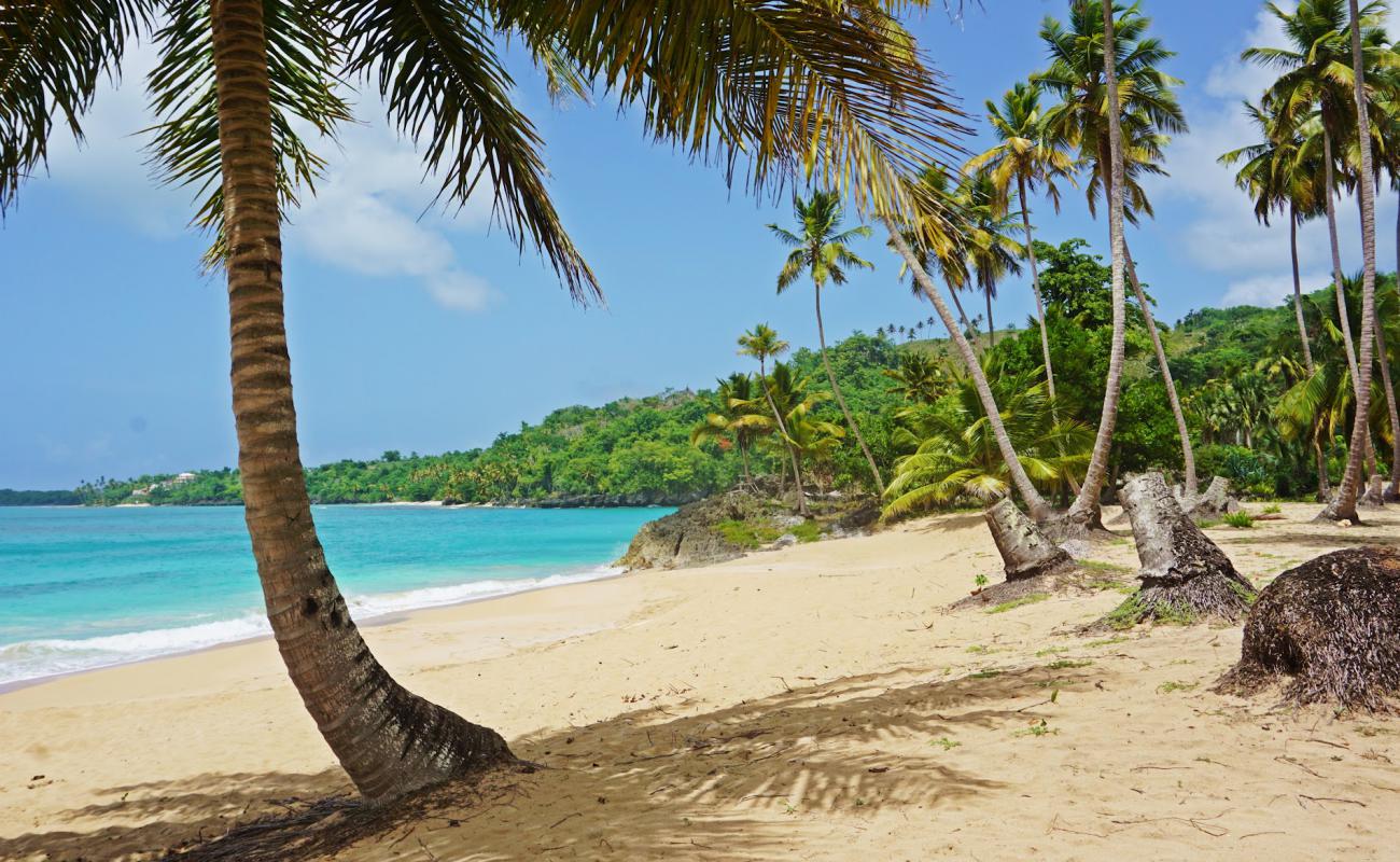 Foto de Playa Colorada con guijarro fino claro superficie