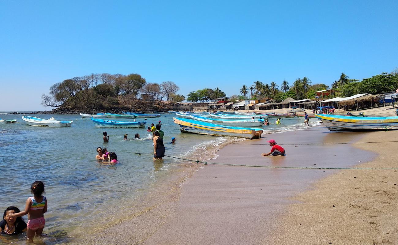 Foto de Cobanos beach III con arena brillante superficie