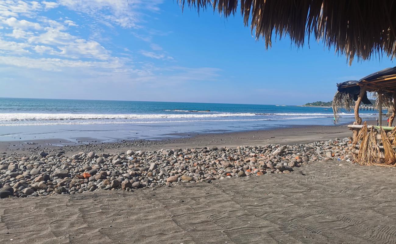 Foto de Obispo beach con arena gris y guijarros superficie