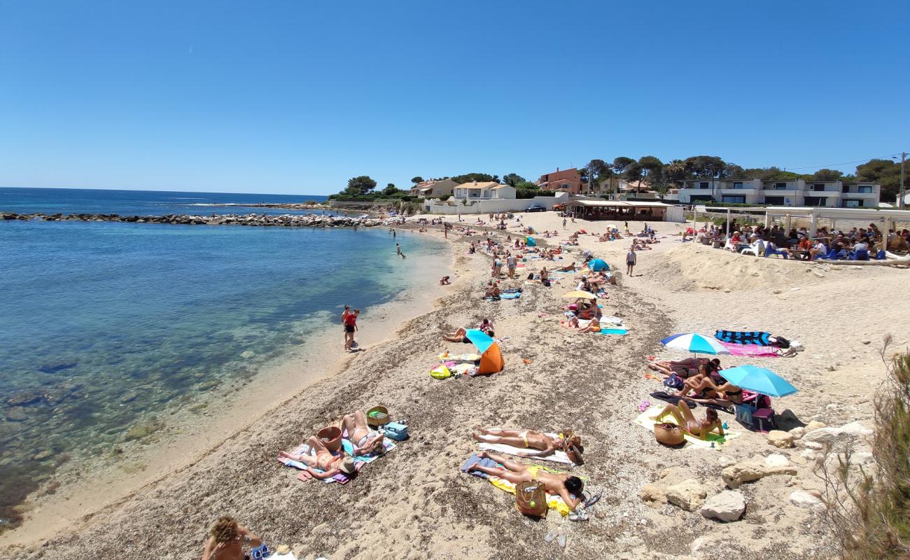 Foto de Sausset-les-Pins beach II con arena brillante superficie