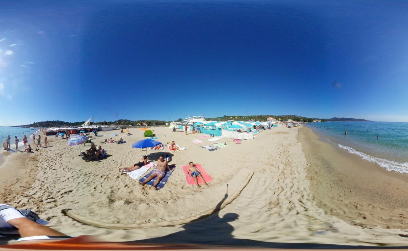 Foto de Playa de Nartelle con arena brillante superficie