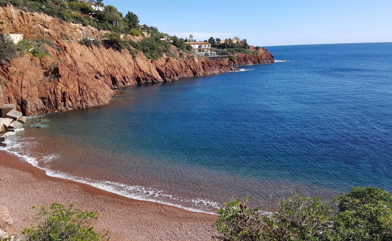 Foto de D'Abel Baliff beach con guijarro oscuro superficie