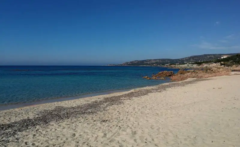 Foto de Playa de Tizzano con brillante arena fina superficie