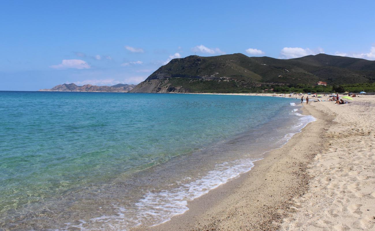 Foto de Playa Losari con brillante arena fina superficie