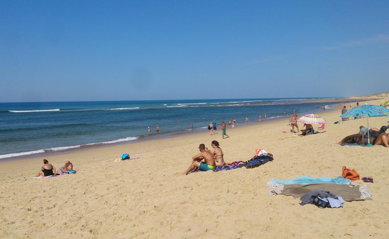 Foto de Playa de Moliets con arena blanca superficie