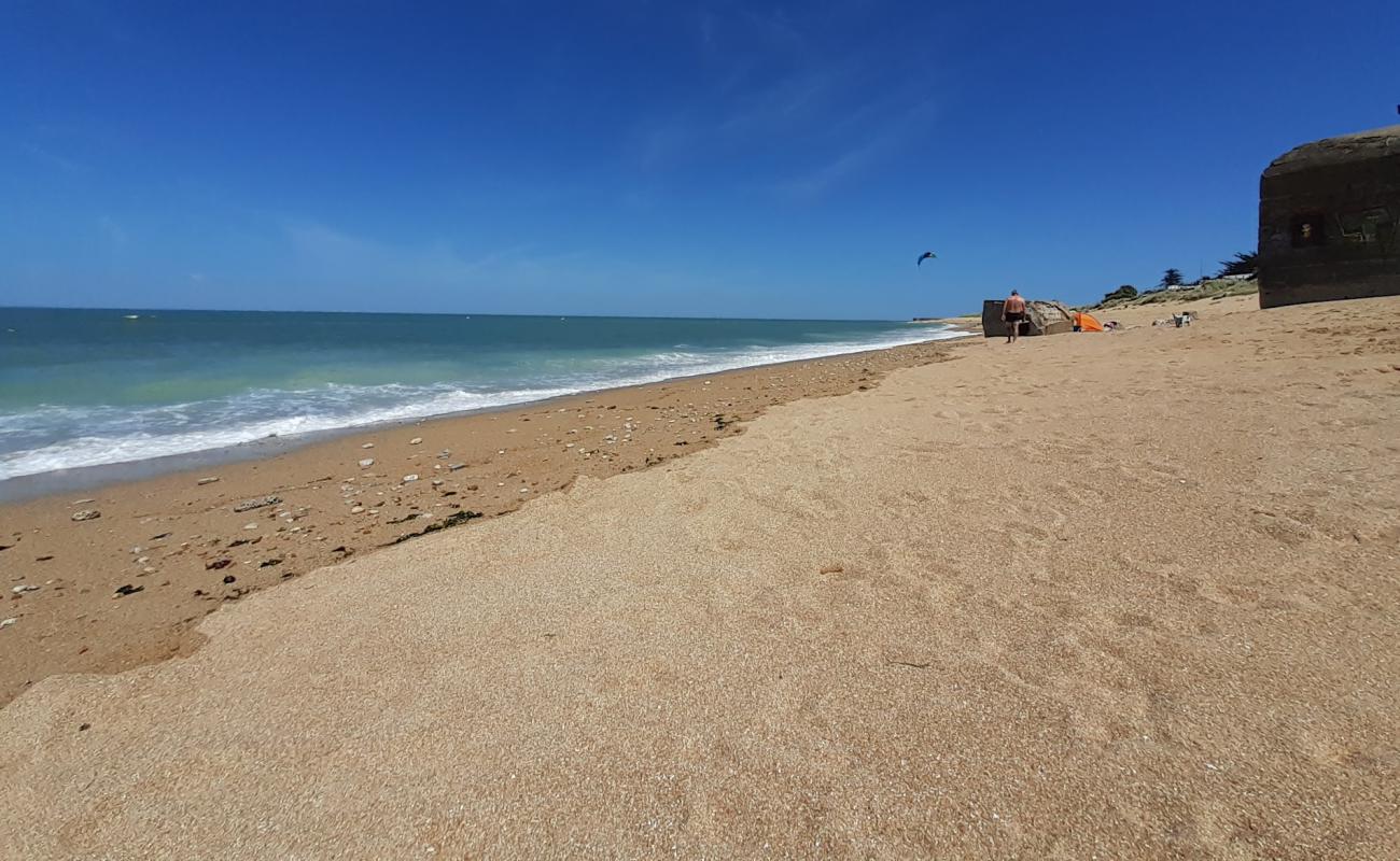 Foto de Plage de Soubregeon con arena oscura superficie