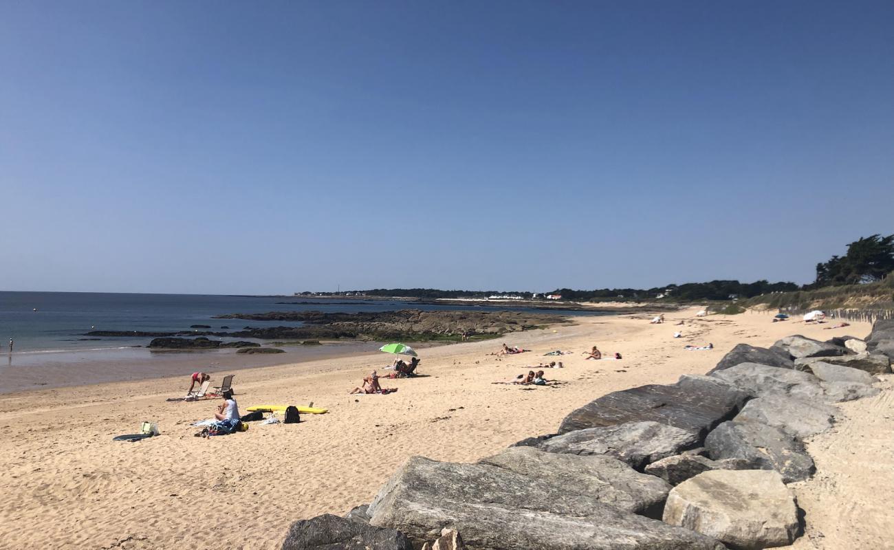 Foto de Plage de Ker Elisabeth con arena brillante superficie