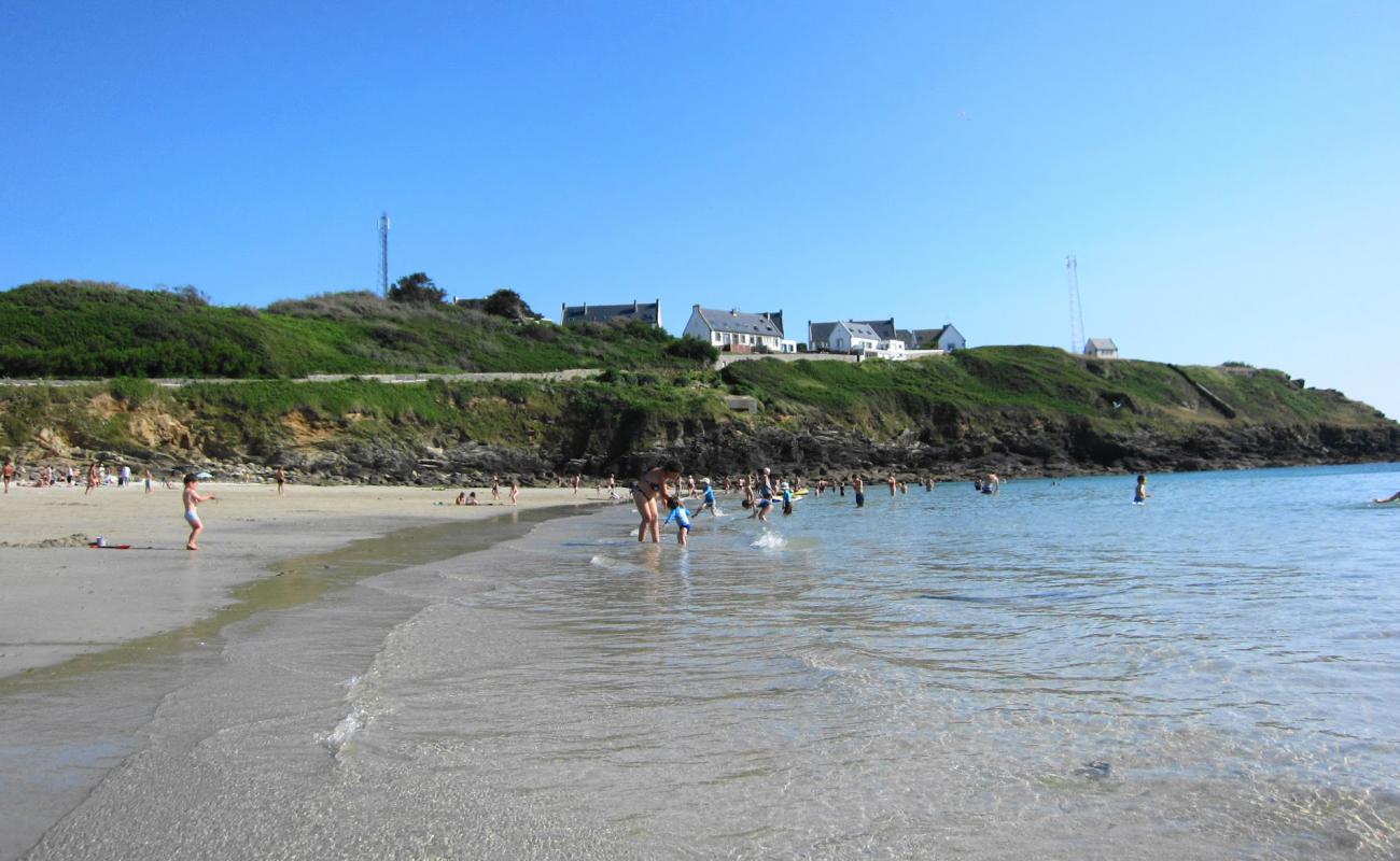 Foto de Plage de Portez con brillante arena fina superficie