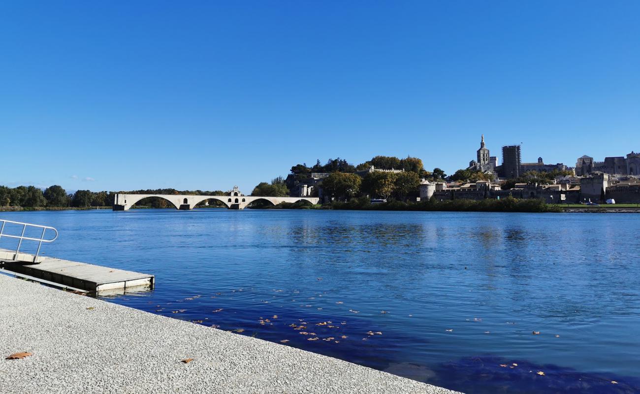 Foto de Avignon plage con hormigón superficie