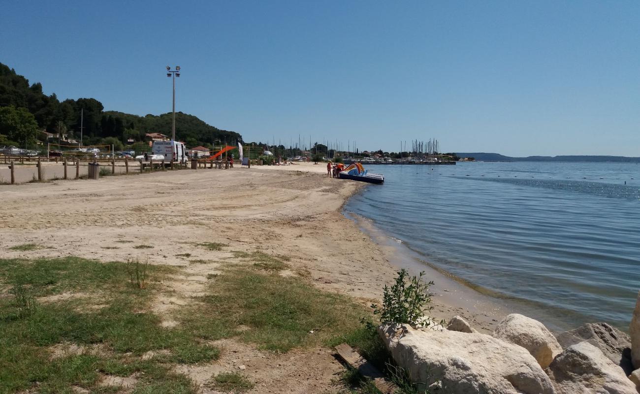 Foto de Plage Des Cabassons con arena fina y guijarros superficie