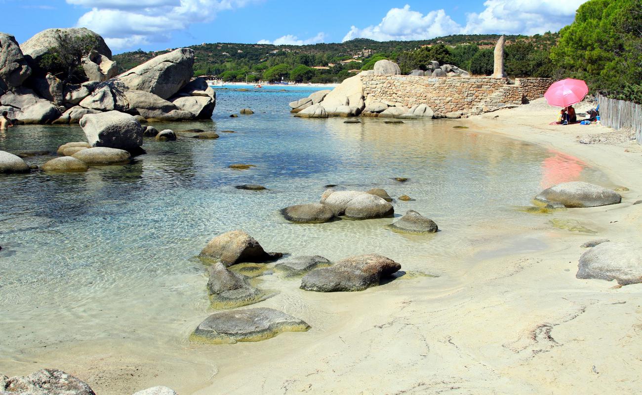 Foto de Playa Tamaricciu con arena brillante superficie