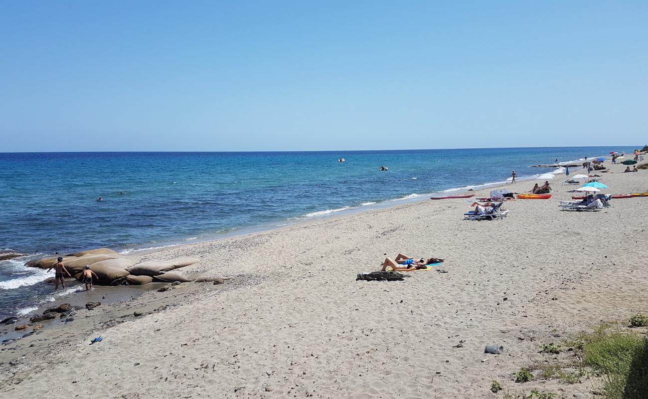 Foto de Plage Le Campoloro con arena brillante superficie