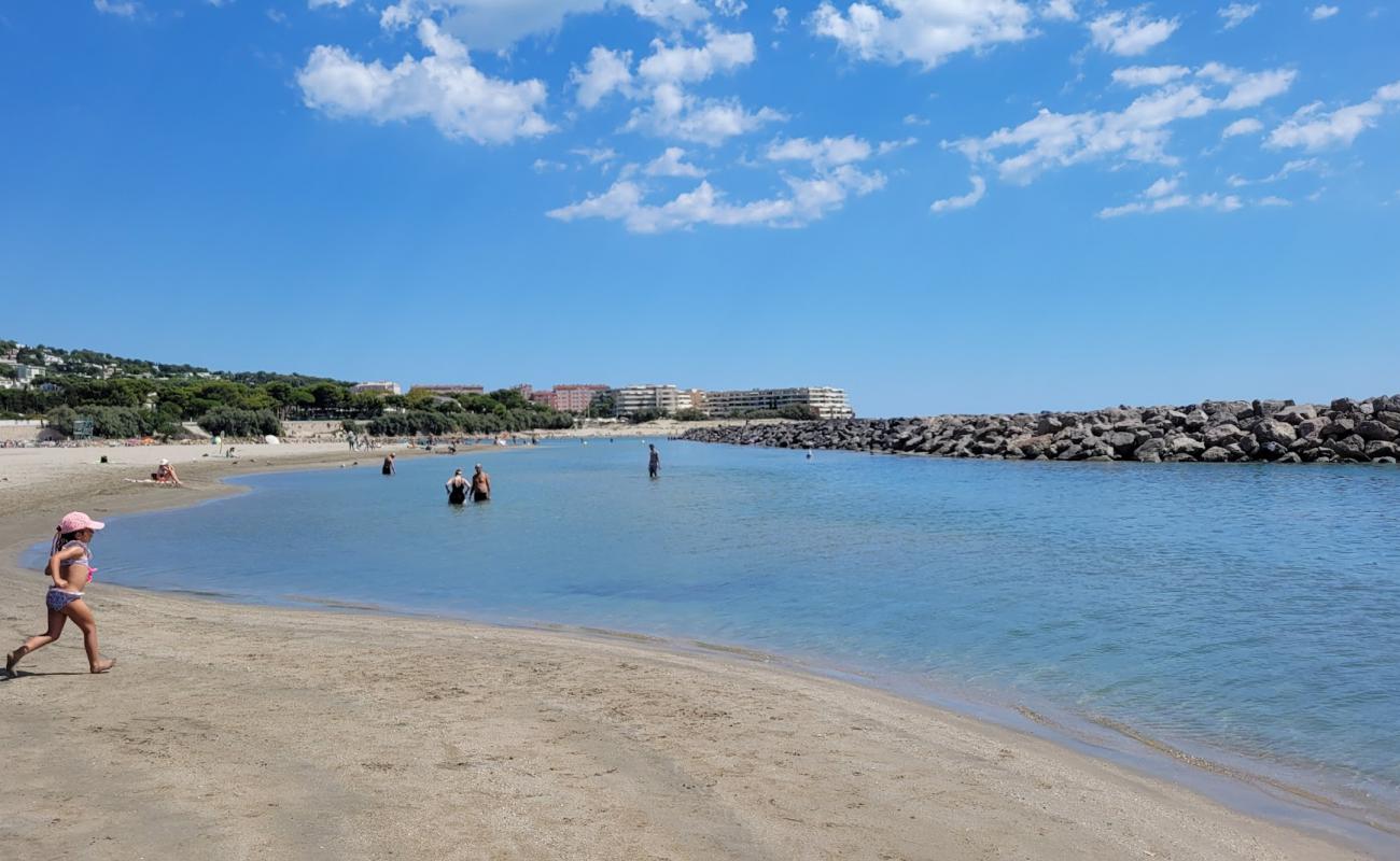 Foto de Plage de la Corniche con arena brillante superficie