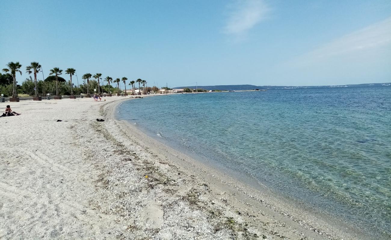 Foto de Plage de Champigny con guijarro fino gris superficie