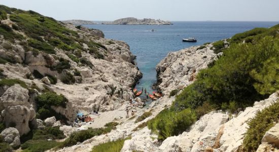 Calanque de la Mounine