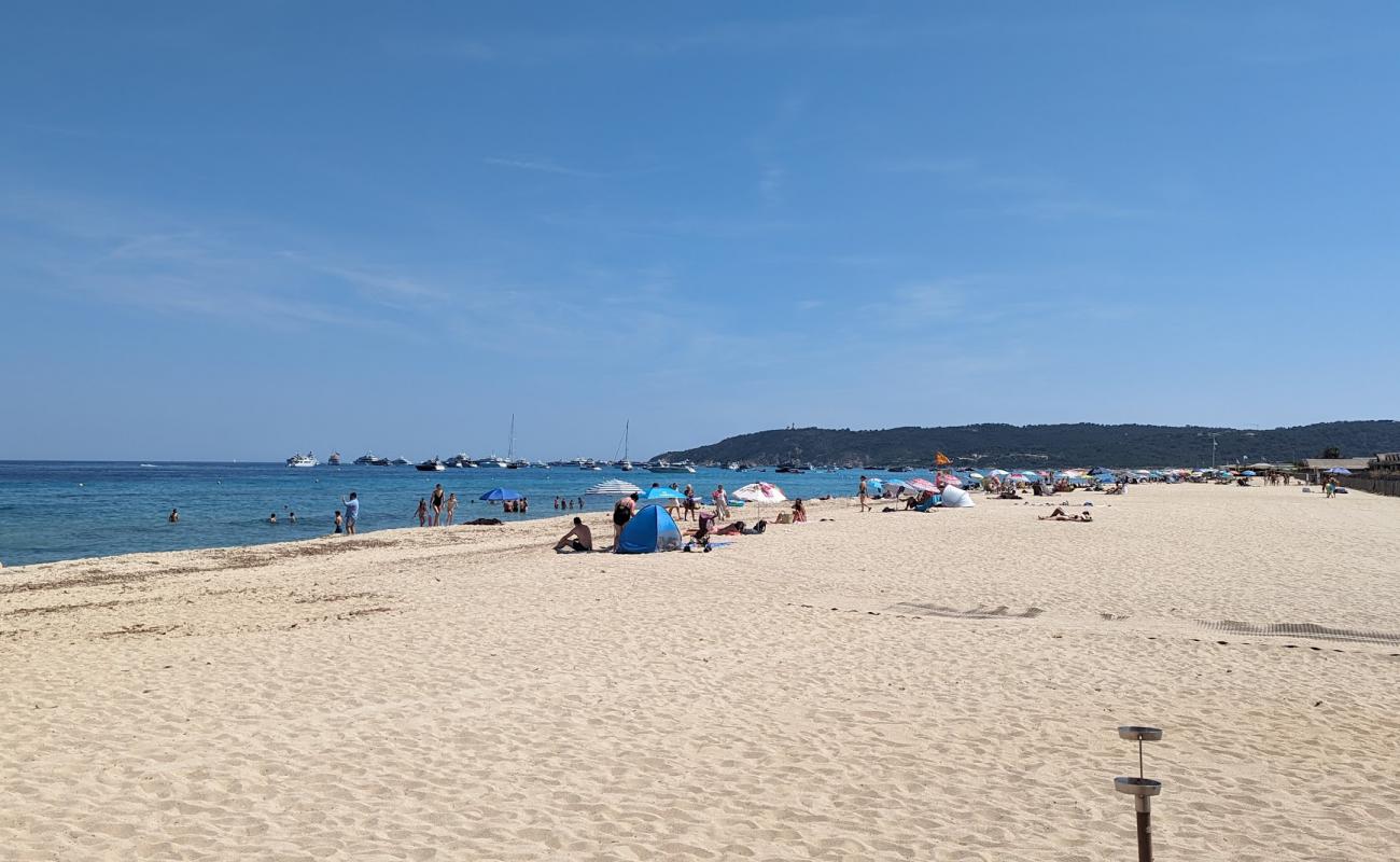 Foto de Bouillabaisse Plage con arena brillante superficie