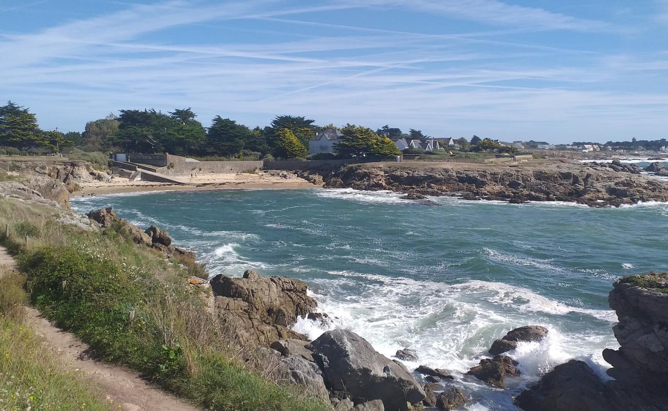 Foto de Plage du Dervin con arena brillante superficie