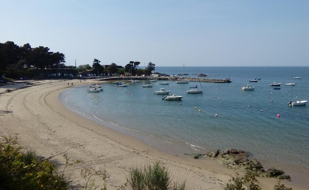 Foto de Plage du Toul'Ru con arena brillante superficie