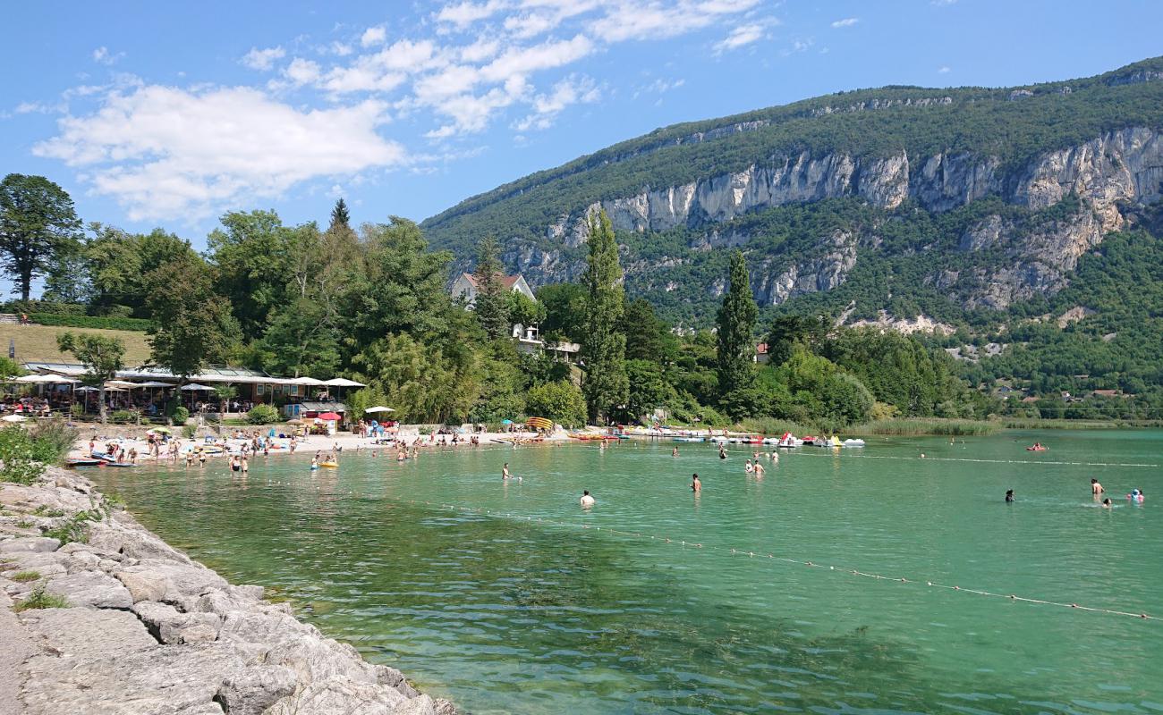 Foto de Plage de Chatillon con guijarro fino gris superficie