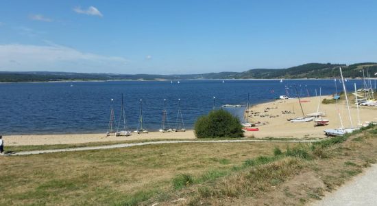 Plage du Lac de Naussac