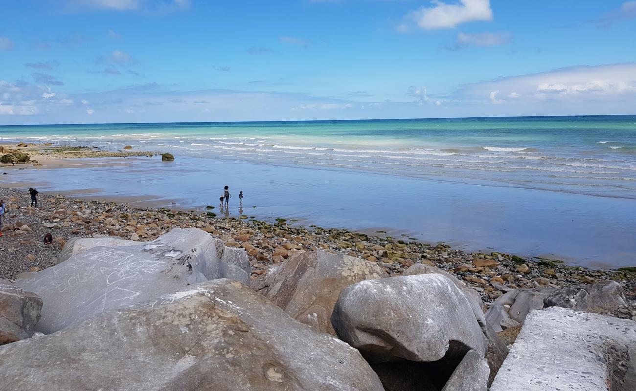 Foto de Plage du Petit Ailly con guijarro gris superficie