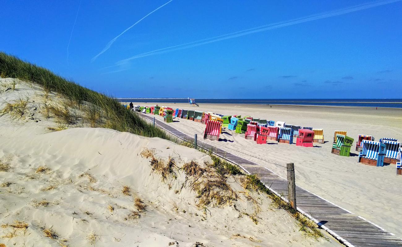 Foto de Hauptstrand Langeoog con arena brillante superficie