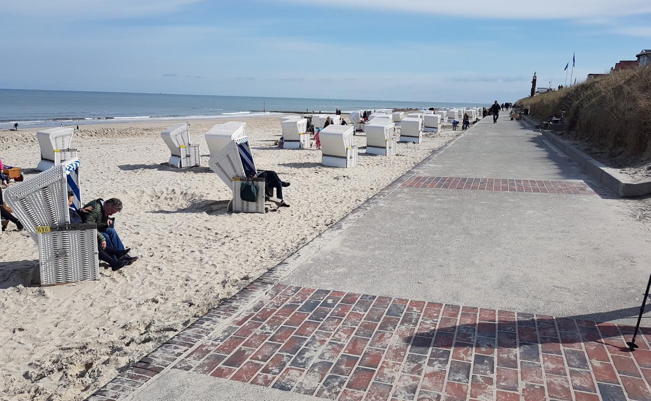 Foto de Hauptstrand Wangerooge con arena brillante superficie