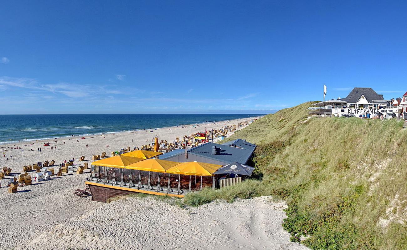 Foto de Strand Wenningstedt con arena brillante superficie