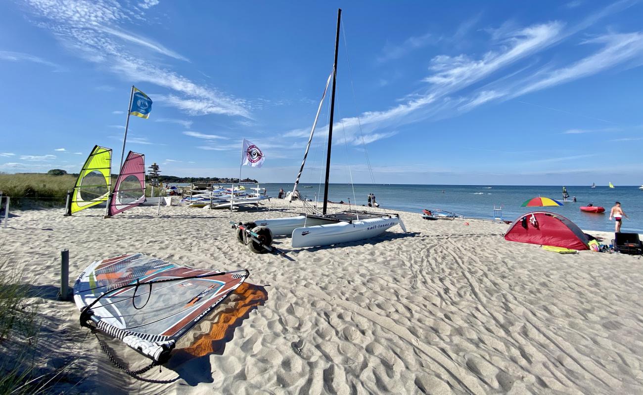 Foto de Playa de Sehlendorf con arena brillante superficie