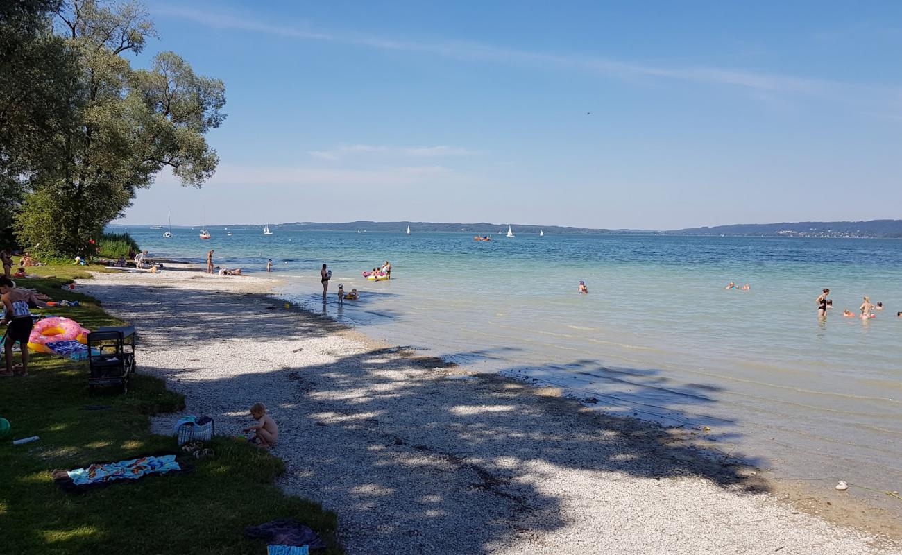 Foto de Strandbad St. Alban con guijarro ligero superficie