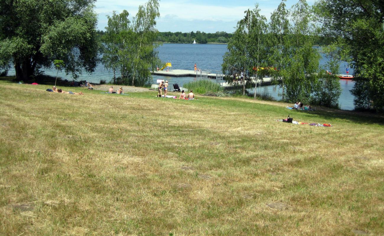 Foto de Markranstadt Strandbad con hierba superficie