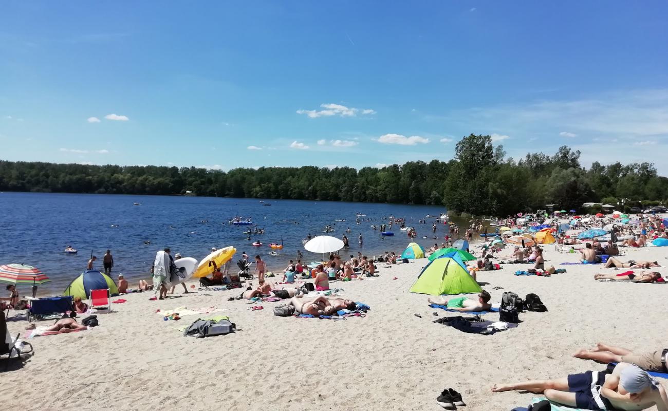 Foto de Strandbad Liblarer See con guijarro fino claro superficie