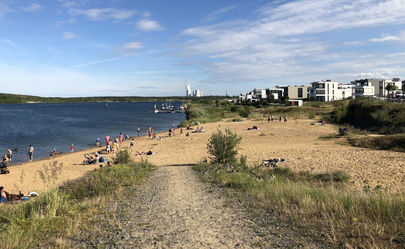 Foto de Badestrand Zwenkauer See con arena brillante superficie