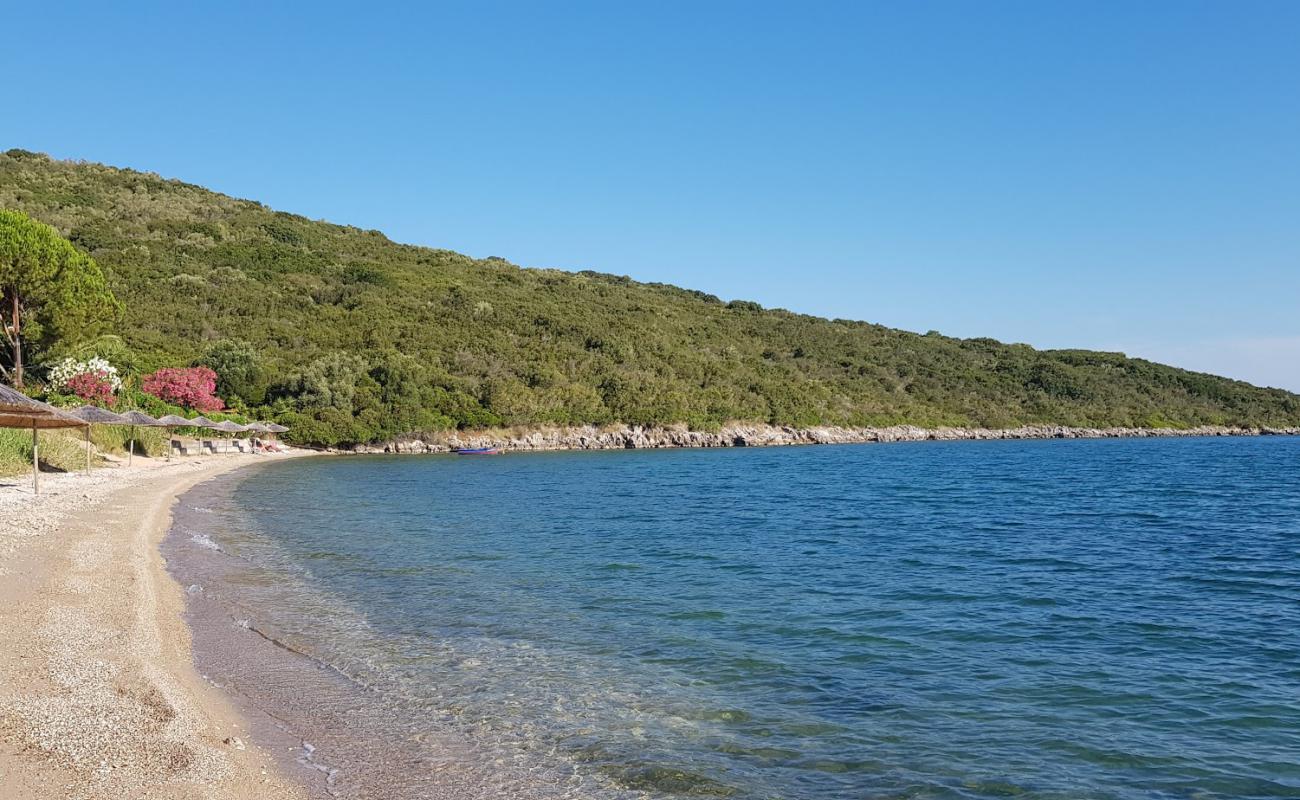 Foto de Porticciolo small beach con guijarro gris superficie