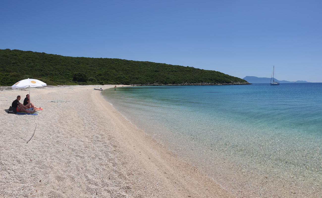 Foto de Varko 3 beach con guijarro fino claro superficie