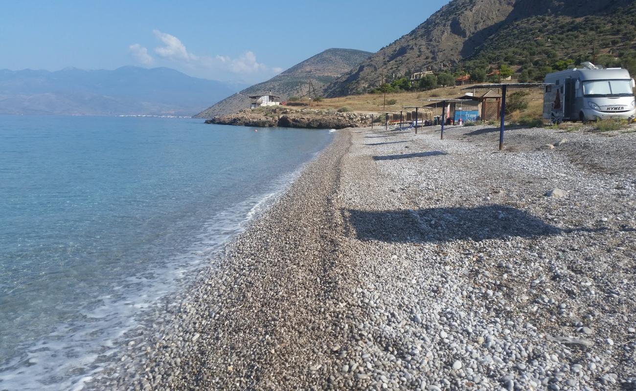 Foto de Agios Minas beach con guijarro fino claro superficie