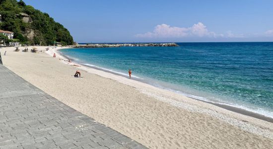 Agios Ioannis beach