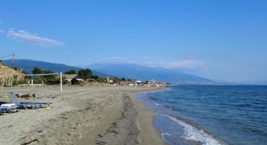 Nea Mesangala beach