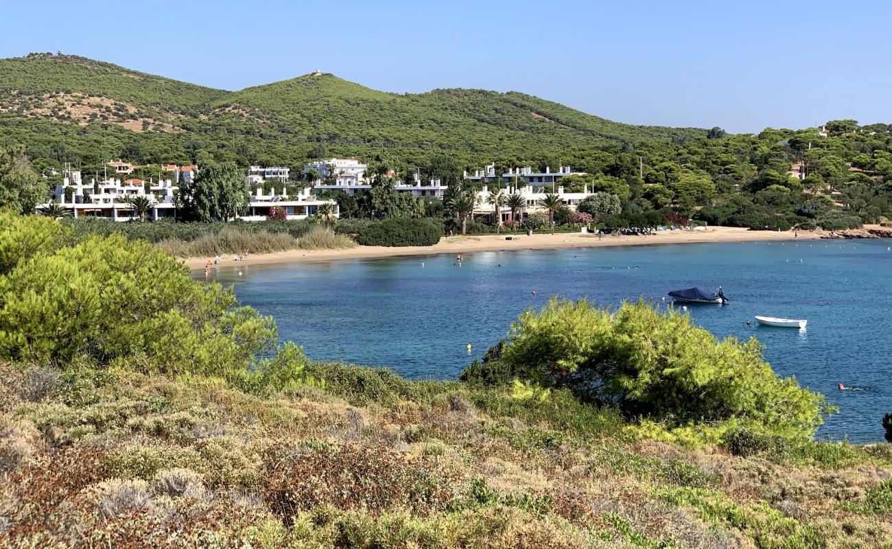 Foto de Asimaki beach con arena oscura superficie