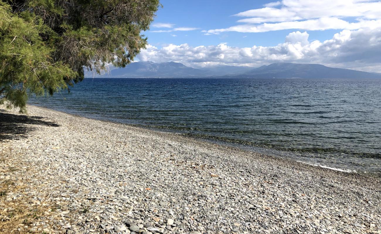 Foto de Paralia Angona con guijarro ligero superficie