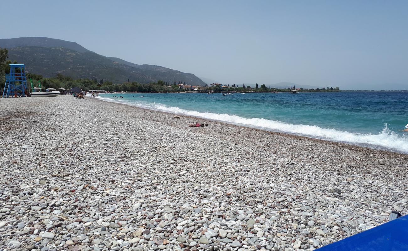 Foto de Paralia Eleona con guijarro oscuro superficie