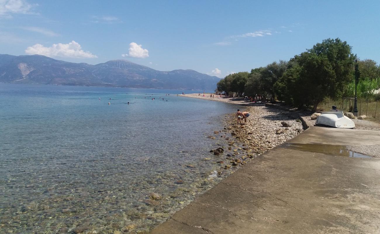 Foto de Foinikas beach II con guijarro gris superficie