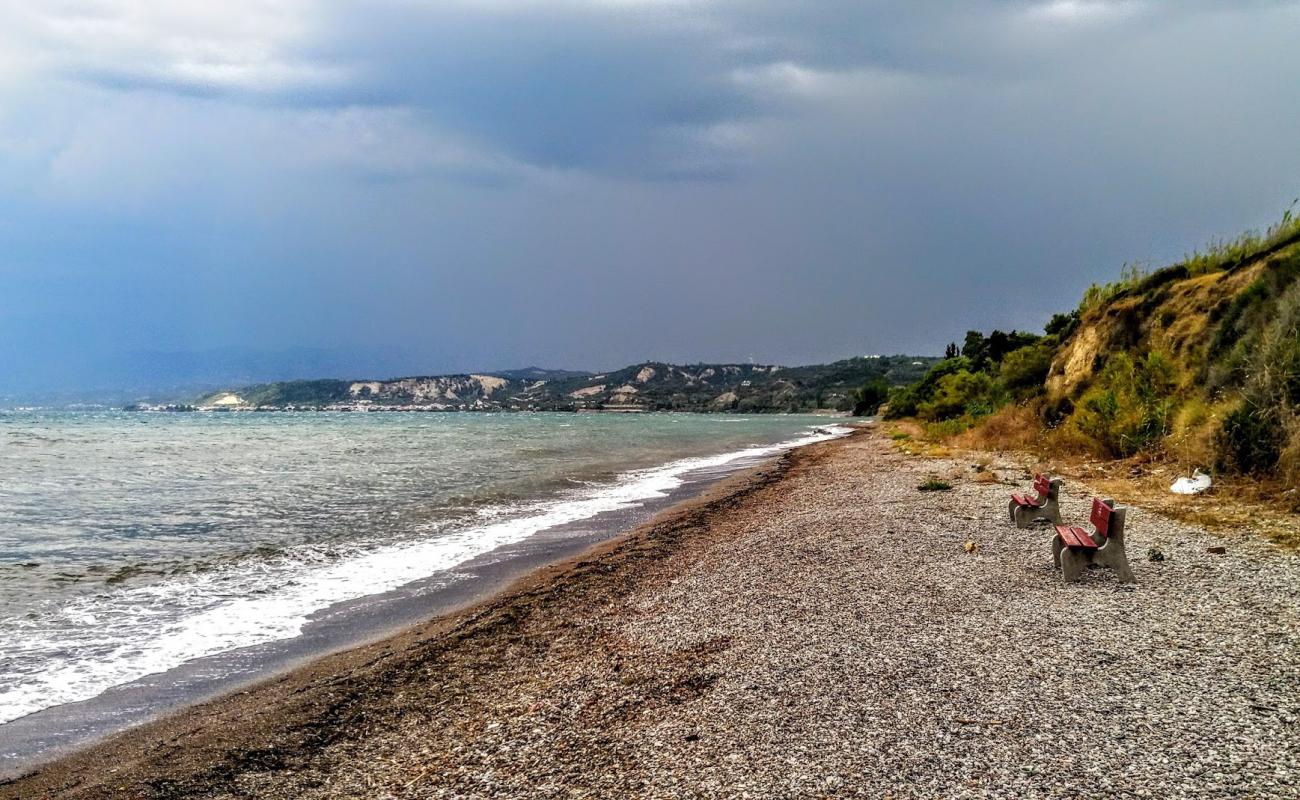 Foto de Paralia Alissou II con guijarro gris superficie