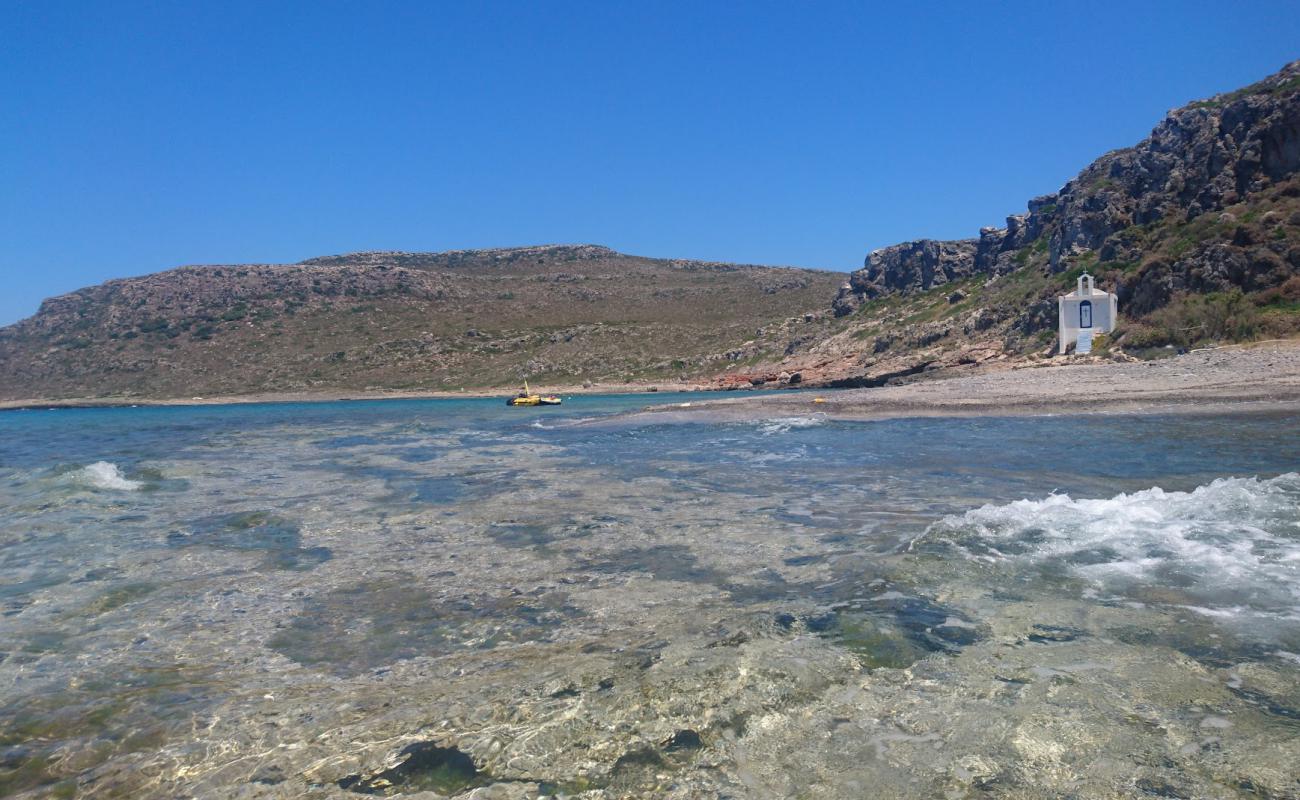 Foto de Aglyftis beach con piedra superficie