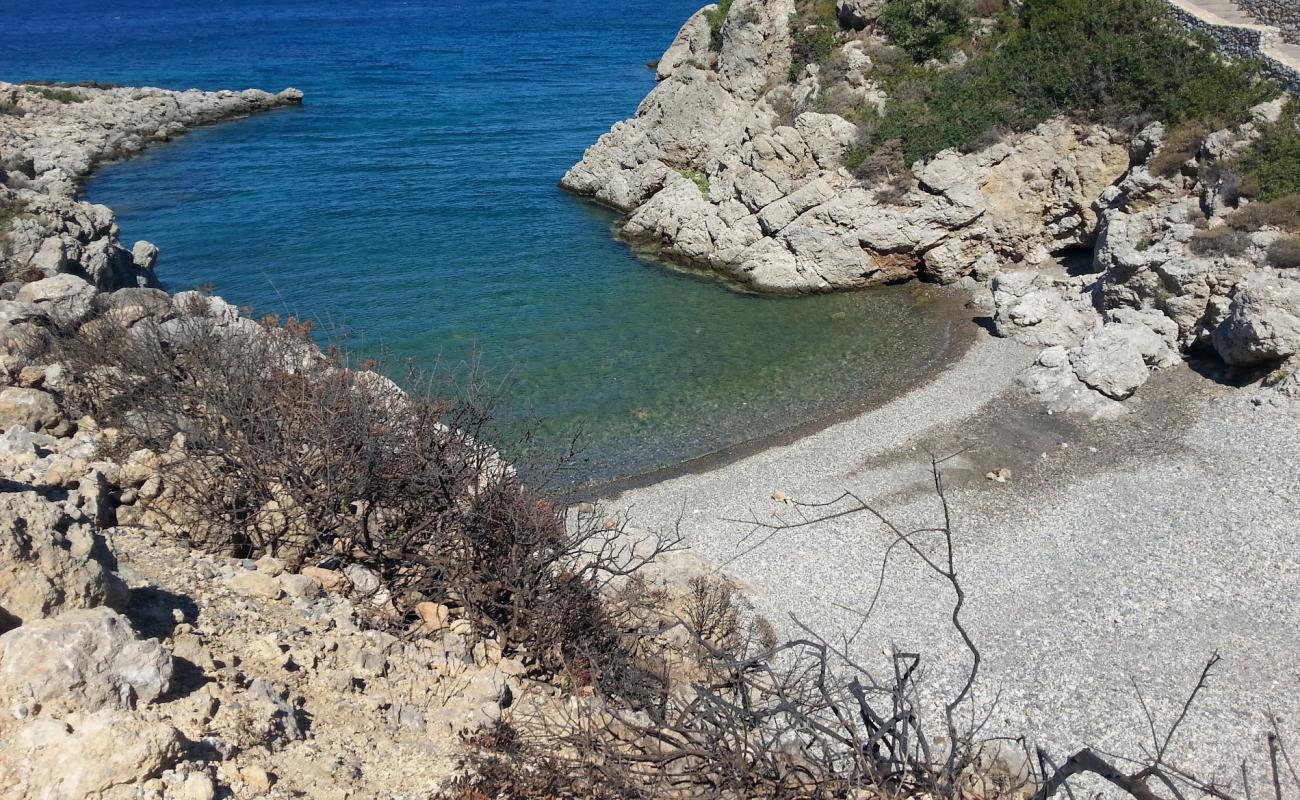 Foto de Paleokastro beach II con guijarro gris superficie