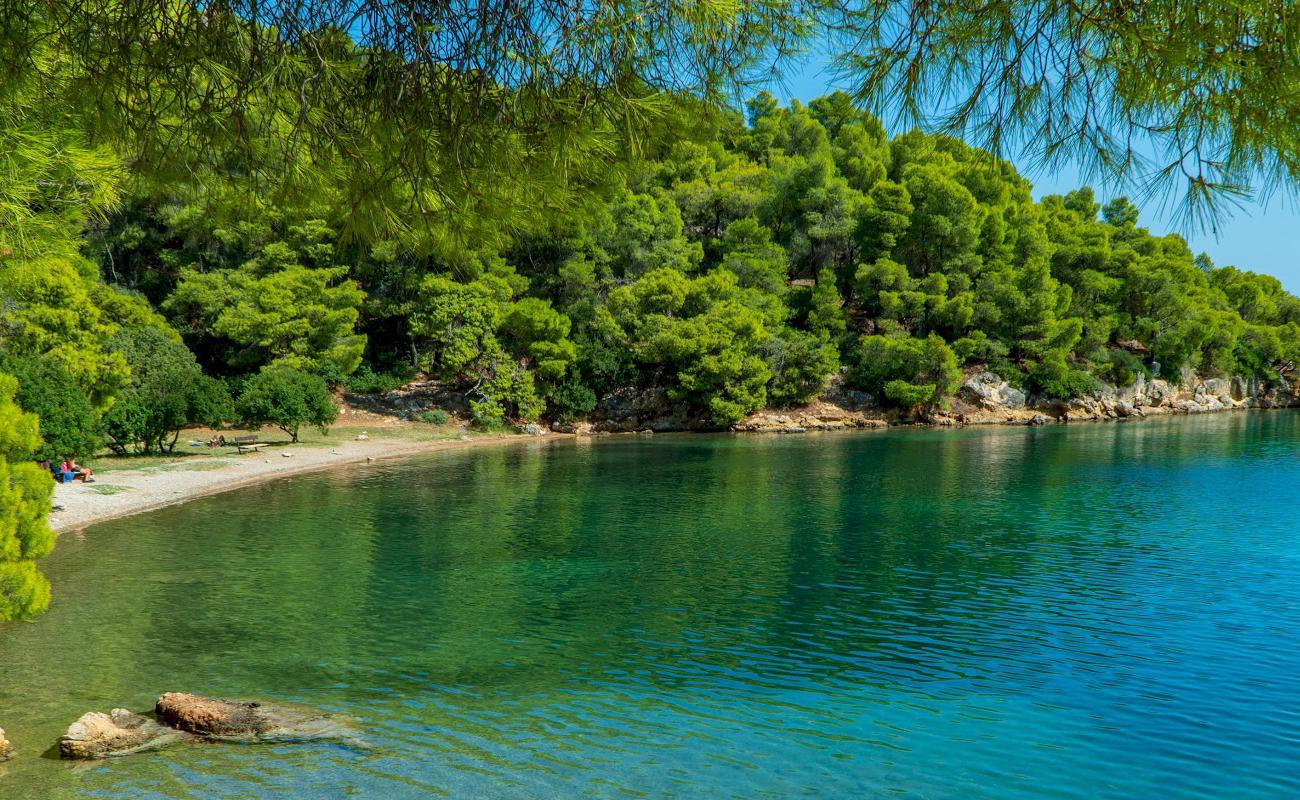 Foto de Kalamaki beach con arena fina y guijarros superficie