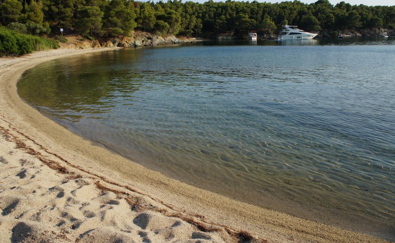 Foto de Agios Kyriaki beach V con arena brillante superficie