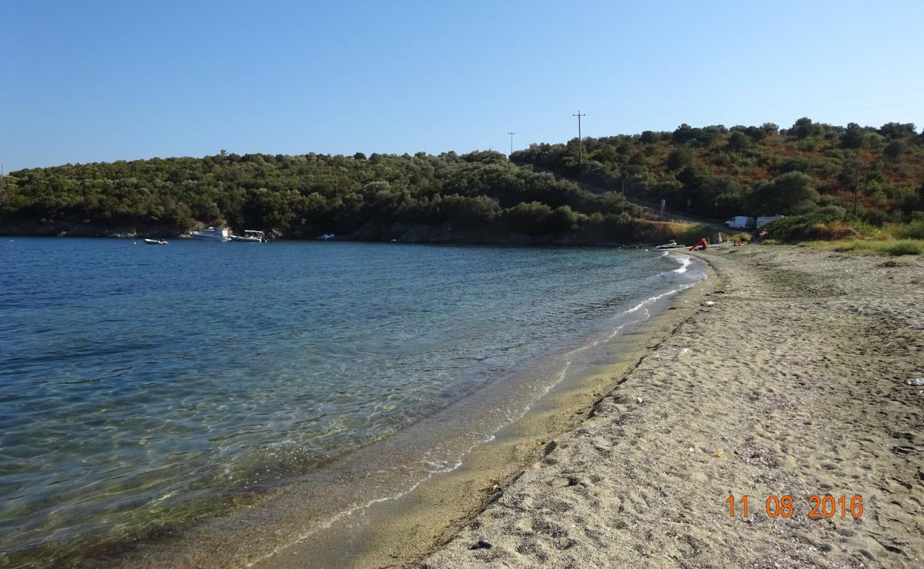 Foto de Azapiko beach II con arena brillante superficie